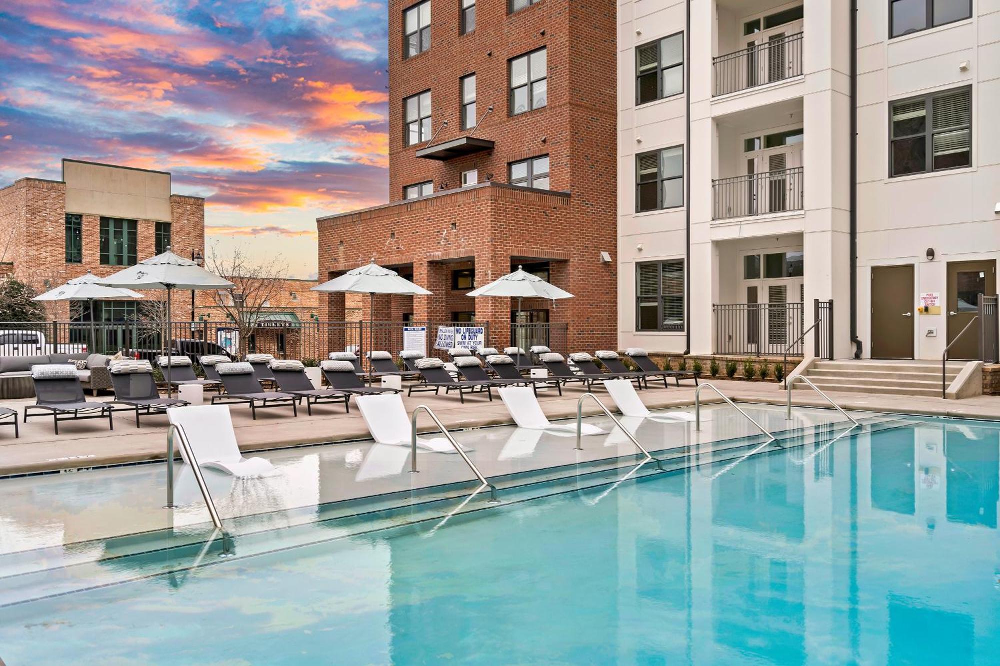 Mint House Greenville - West End Bagian luar foto